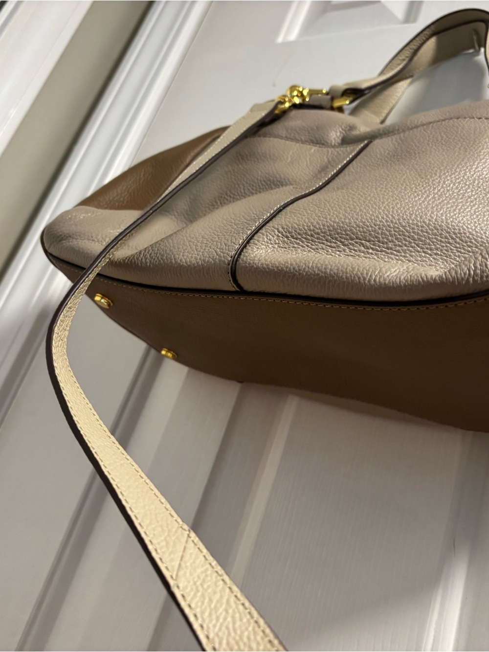 Oryany Tri-Color Pebbled Leather Satchel Crossbody Bag Taupe Tan Cream EUC - Picture 6 of 9